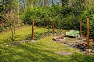 2323 Venetian Dr SW, Atlanta, GA 30311 - Photo 17