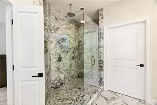 4342 Parkside Pl, Atlanta, GA 30342 - Photo 33