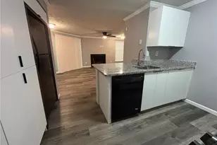 6353 Wedgeview Ct, Tucker, GA 30084 - Photo 7