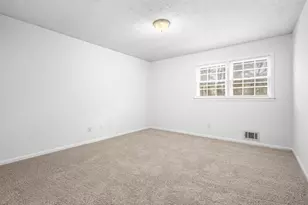 1800 Enid Dr, Lithonia, GA 30058 - Photo 37