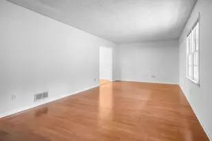 1800 Enid Dr, Lithonia, GA 30058 - Photo 17