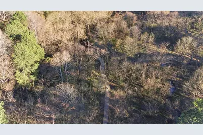 285 Lakemoore Drive NE #B, Atlanta, GA 30342 - Photo 27