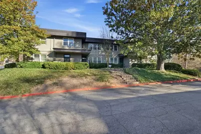 285 Lakemoore Drive NE #B, Atlanta, GA 30342 - Photo 3