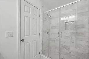 1829 Bayrose Cir, Atlanta, GA 30344 - Photo 19