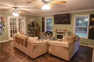 1665 Jackson Lake Rd, Mansfield, GA 30055 - Photo 9