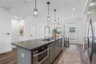 1842 Gotham Ln NE, Atlanta, GA 30324 - Photo 7