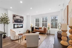 1842 Gotham Ln NE, Atlanta, GA 30324 - Photo 15