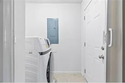 681 Toliver Street NE, Marietta, GA 30060 - Photo 9