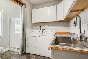 688 S Bethany Rd, Locust Grove, GA 30248 - Photo 11