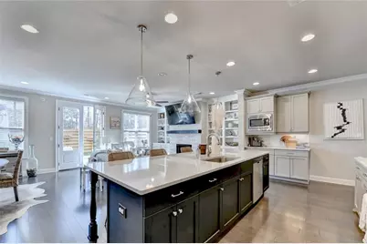 2009 Towneship Trail, Roswell, GA 30075 - Photo 11