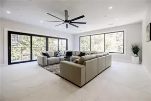 1812 Hunters Glen, Marietta, GA 30062 - Photo 21