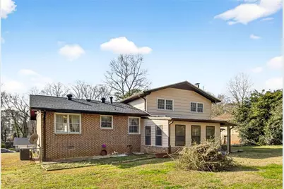 5657 Bob White Circle NW, Lilburn, GA 30047 - Photo 35