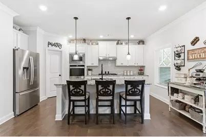 7119 Branch Creek Cove, Flowery Branch, GA 30542 - Photo 7