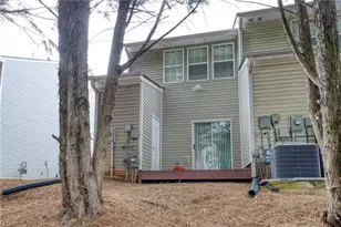 2651 Heathrow Dr, Lawrenceville, GA 30043 - Photo 21