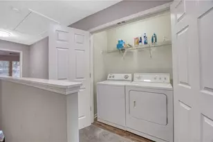 2651 Heathrow Dr, Lawrenceville, GA 30043 - Photo 17