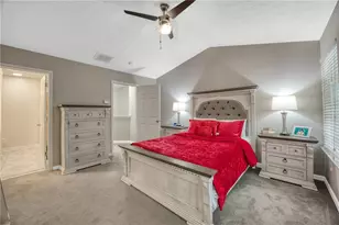 2651 Heathrow Dr, Lawrenceville, GA 30043 - Photo 15