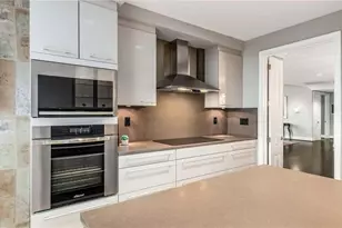 750 Park Ave NE, Atlanta, GA 30326 - Photo 15