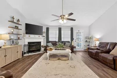 1207 Morgans Run, Monroe, GA 30656 - Photo 17