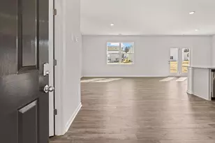 717 Meteor Dr, Mableton, GA 30126 - Photo 3