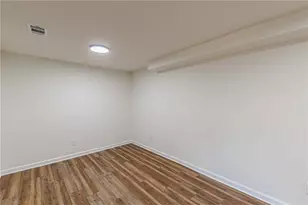 422 Susan Creek Dr, Stone Mountain, GA 30083 - Photo 47