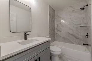 422 Susan Creek Dr, Stone Mountain, GA 30083 - Photo 23