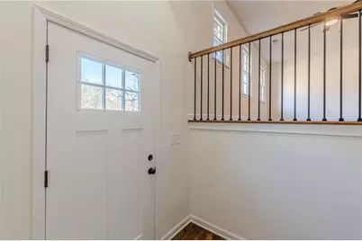 422 Susan Creek Drive, Stone Mountain, GA 30083 - Photo 35