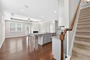 2405 Boxwalking Ct, Cumming, GA 30040 - Photo 3