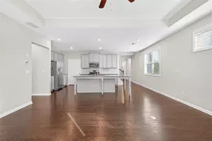 2405 Boxwalking Ct, Cumming, GA 30040 - Photo 7