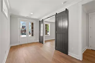 466 Chandler Ln, Woodstock, GA 30188 - Photo 7