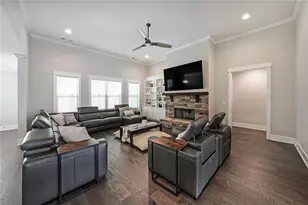 485 Discovery Lake Dr, Fayetteville, GA 30215 - Photo 9