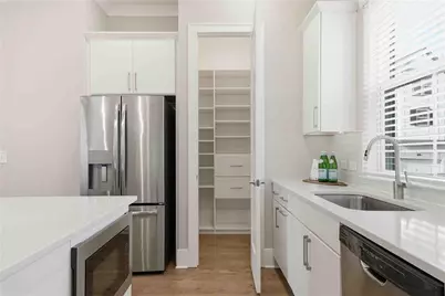 826 S Columbia Drive, Decatur, GA 30030 - Photo 5