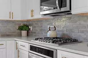 108 Woodview Ct, Woodstock, GA 30188 - Photo 17