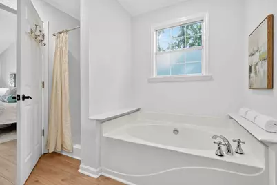 8635 Sapphire Lane, Gainesville, GA 30506 - Photo 17