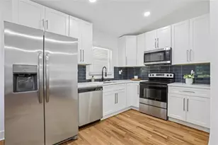 858 Hall St, Atlanta, GA 30318 - Photo 7