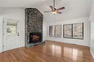 3088 Majestic Cir, Avondale Estates, GA 30002 - Photo 15