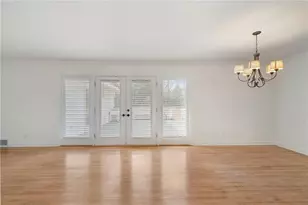 3088 Majestic Cir, Avondale Estates, GA 30002 - Photo 5