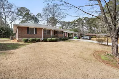3088 Majestic Circle, Avondale Estates, GA 30002 - Photo 3