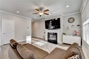 2230 Manor Pointe Dr, Cumming, GA 30041 - Photo 9