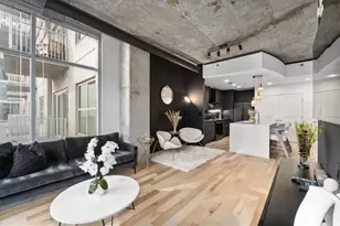 250 Pharr Rd NE, Atlanta, GA 30305 - Photo 9