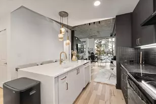 250 Pharr Rd NE, Atlanta, GA 30305 - Photo 3