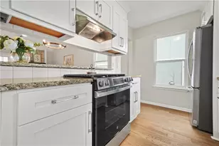 1017 Falling Valley Ct SE, Smyrna, GA 30080 - Photo 5