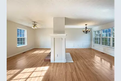 728 Guide Post Lane, Stone Mountain, GA 30088 - Photo 7