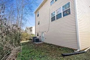 728 Guide Post Ln, Stone Mountain, GA 30088 - Photo 19