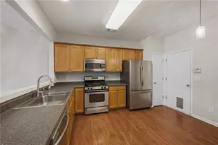 13271 Marrywood Dr, Alpharetta, GA 30004 - Photo 7