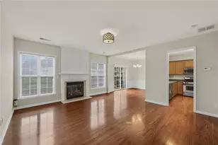 13271 Marrywood Dr, Alpharetta, GA 30004 - Photo 5