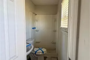 596 Lakeridge Cir SE, Conyers, GA 30094 - Photo 13