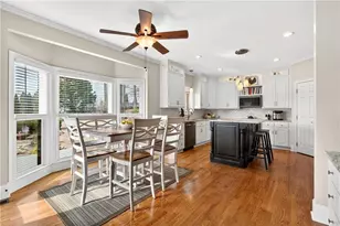 3025 Bradshaw Club Dr, Woodstock, GA 30188 - Photo 11