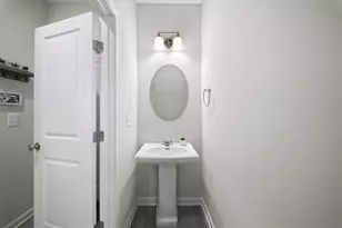 1959 Drew Dr NW, Atlanta, GA 30318 - Photo 13