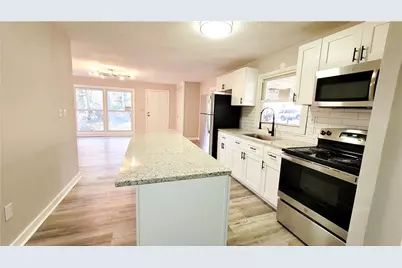 755 Fallview Drive, Forest Park, GA 30297 - Photo 15