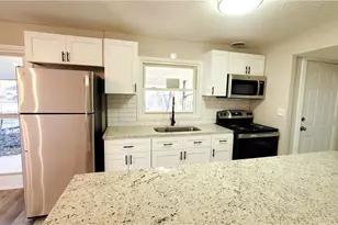 755 Fallview Dr, Forest Park, GA 30297 - Photo 9